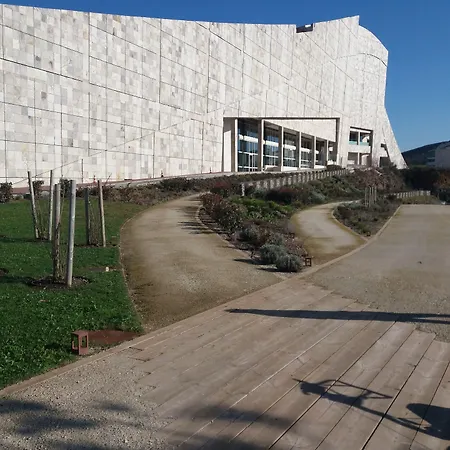 Monterrey * سانتياغو دي كومبوستيلا