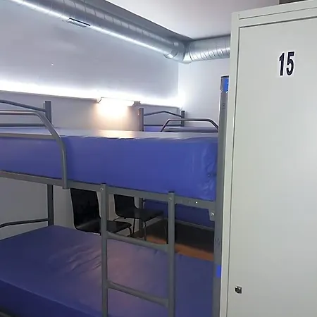 Monterrey Hostal