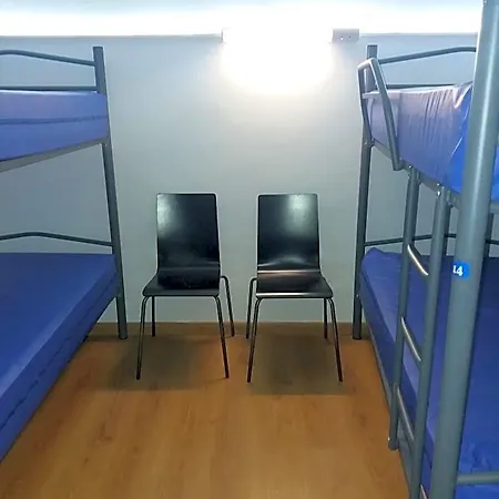 Monterrey Hostal