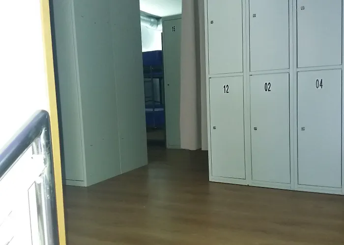 Monterrey * Santiago de Compostela