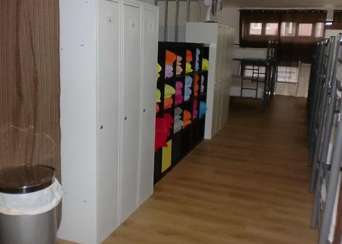 Monterrey * Santiago de Compostela